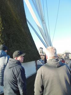 Klik hier om terug te keren